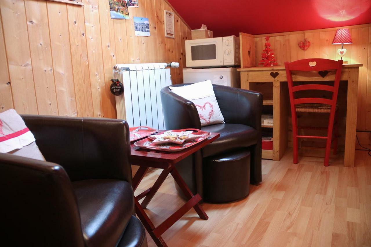 Au Coeur Du Lapidaire Bed & Breakfast